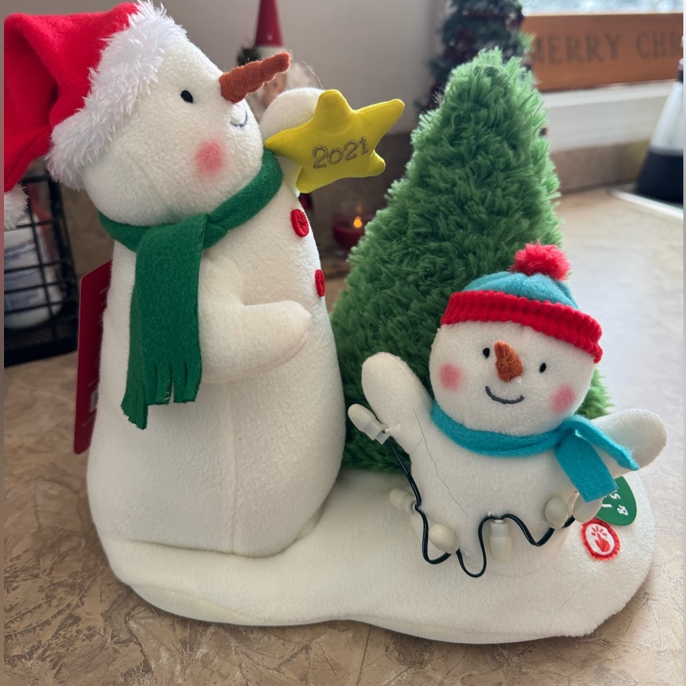 Hallmark Musical Snowman 2021 NWT - Picture 2 of 3